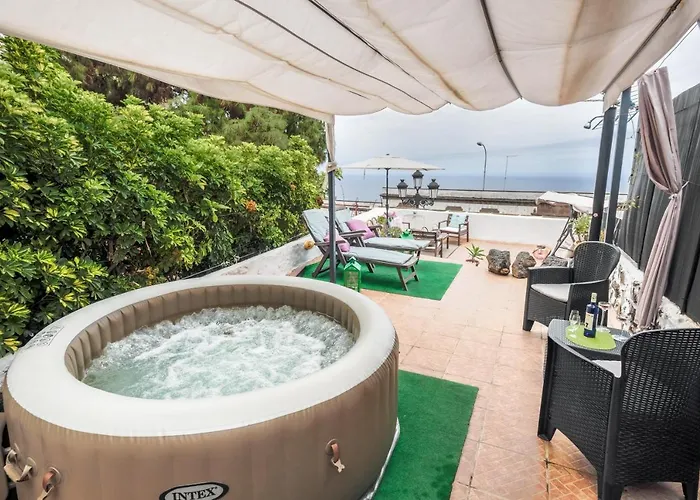 Casa Amparo Holiday home *