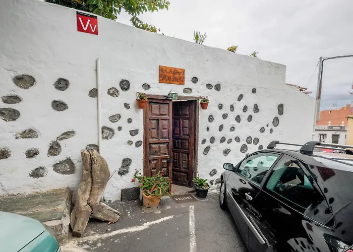 Casa Amparo Holiday home *